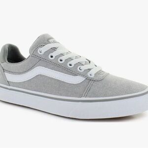 Women’s Vans Ward Deluxe Gray and White Sneakers brand new, in box